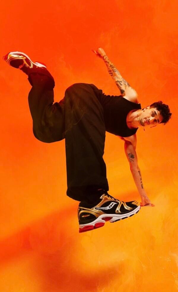 Saucony ProGrid Triumph 4 x Mortal Kombat