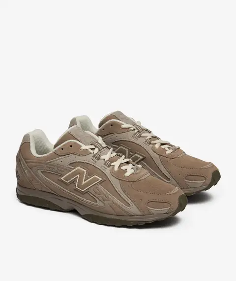 U204LMMA_sivasdescalzo-New_Balance-240L-1753433684-2 New Balance 204L
