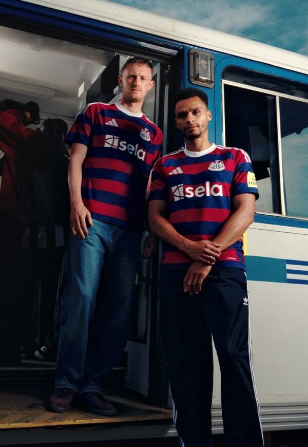 Adidas Newcastle United FC 24/25 Jersey