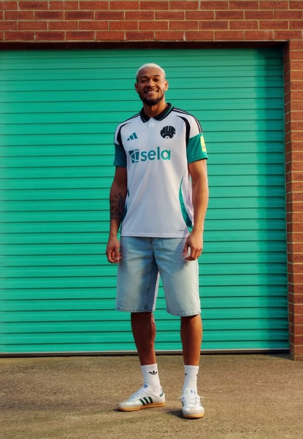 Adidas Newcastle United FC 24/25 Jersey