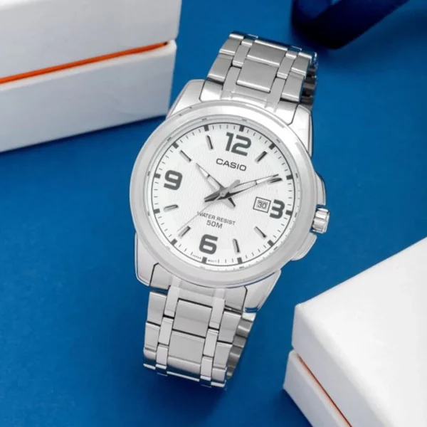 Reloj Casio Analógico