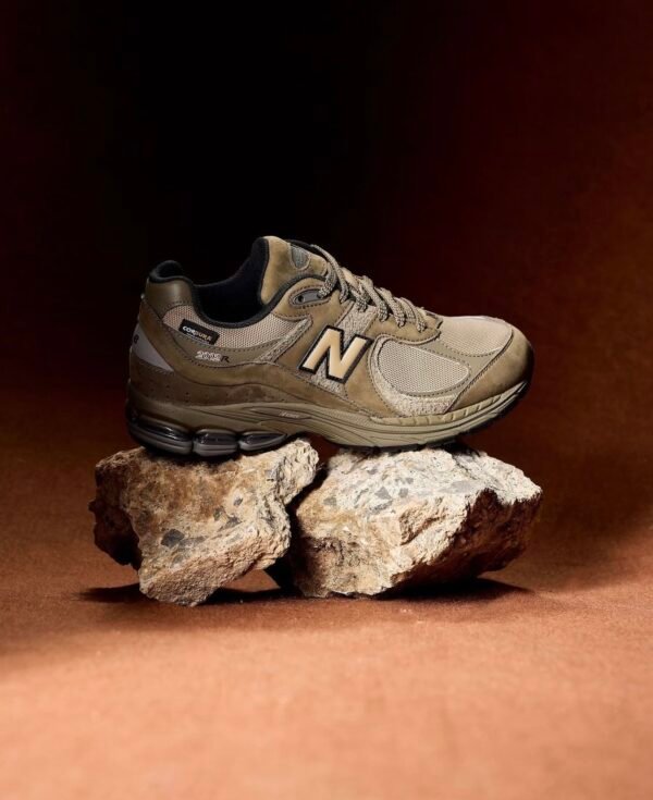 Screenshot New Balance 2002R Cordura