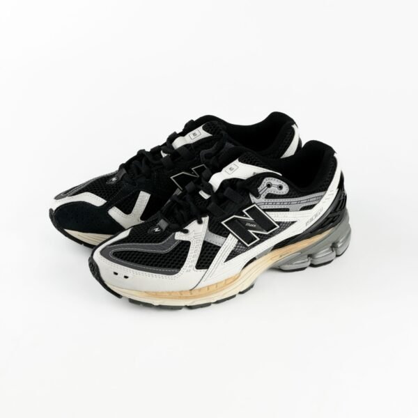 New Balance 1906U